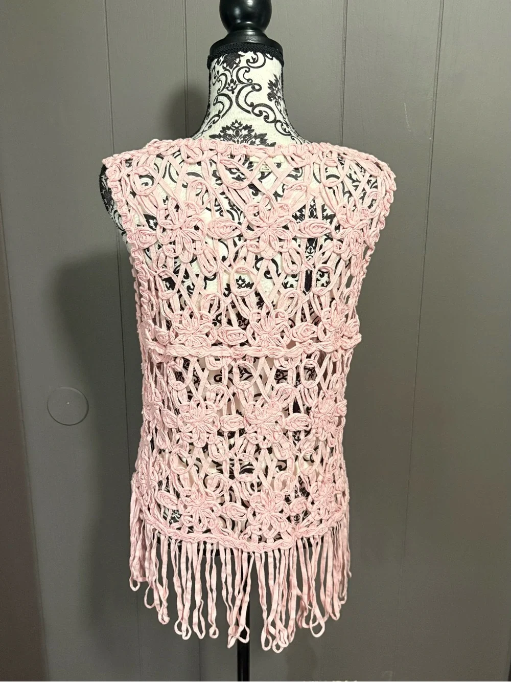 POL Pink Crocheted Knit Fringe Sleeveless Top - Picture 3 of 7